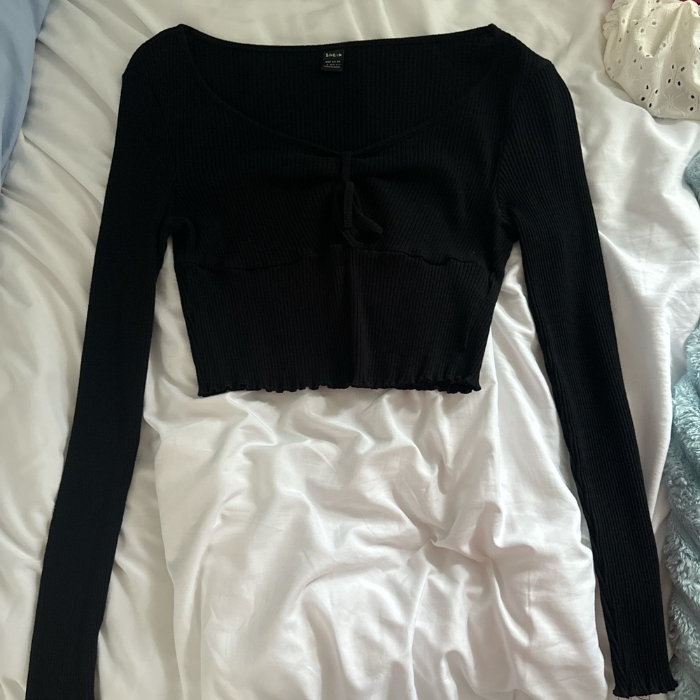 SHEIN Black Tie Front Crop Blouse